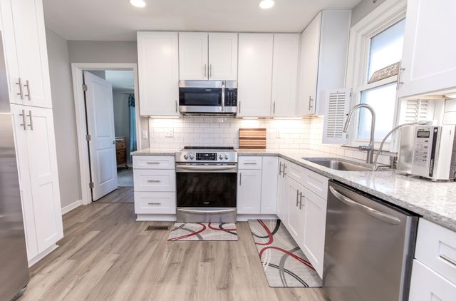 2604 Hickory Dr, Springfield, TN 37172