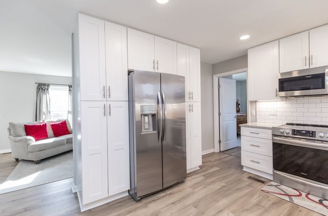 2604 Hickory Dr, Springfield, TN 37172