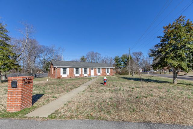 2604 Hickory Dr, Springfield, TN 37172