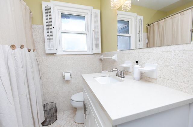 2604 Hickory Dr, Springfield, TN 37172