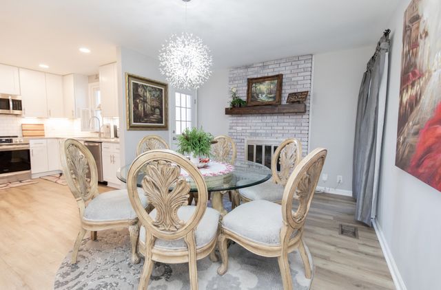 2604 Hickory Dr, Springfield, TN 37172