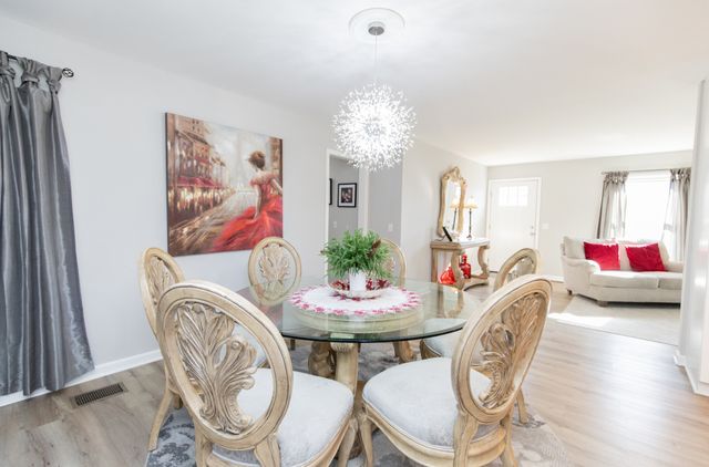 2604 Hickory Dr, Springfield, TN 37172