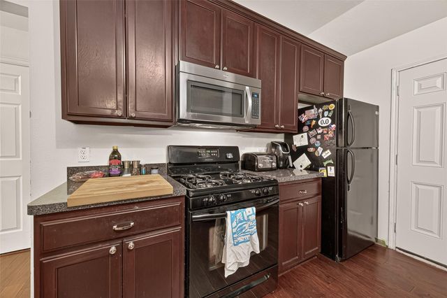 3710 Mcgowen Street, Houston, TX 77004