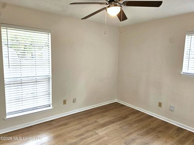 4205 Yosemite Drive, Ocean Springs, MS 39564