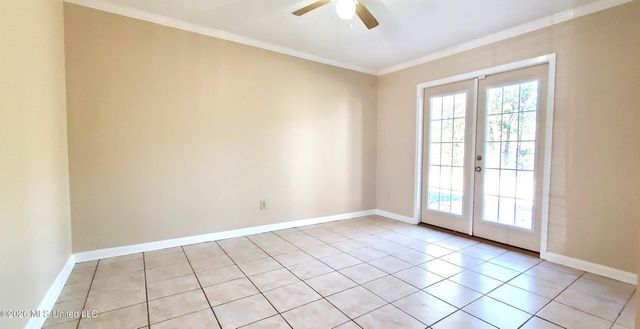 4205 Yosemite Drive, Ocean Springs, MS 39564