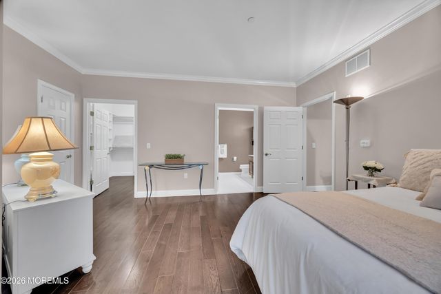 540 Cranbury Road 219, East Brunswick, NJ 08816