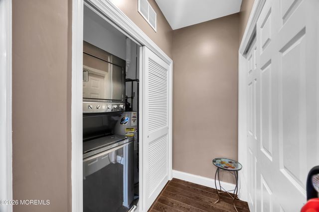 540 Cranbury Road 219, East Brunswick, NJ 08816