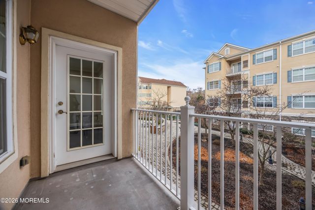 540 Cranbury Road 219, East Brunswick, NJ 08816