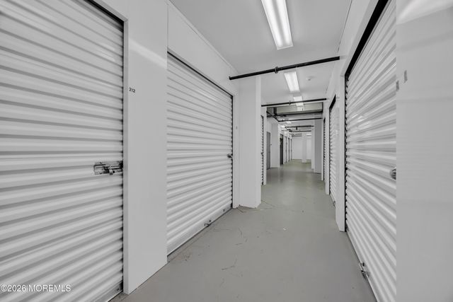 540 Cranbury Road 219, East Brunswick, NJ 08816