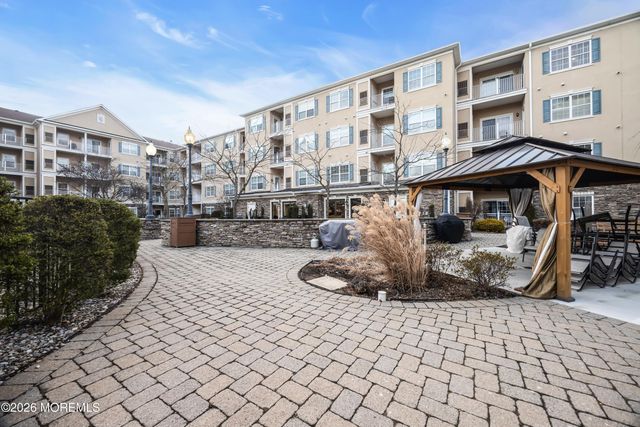 540 Cranbury Road 219, East Brunswick, NJ 08816