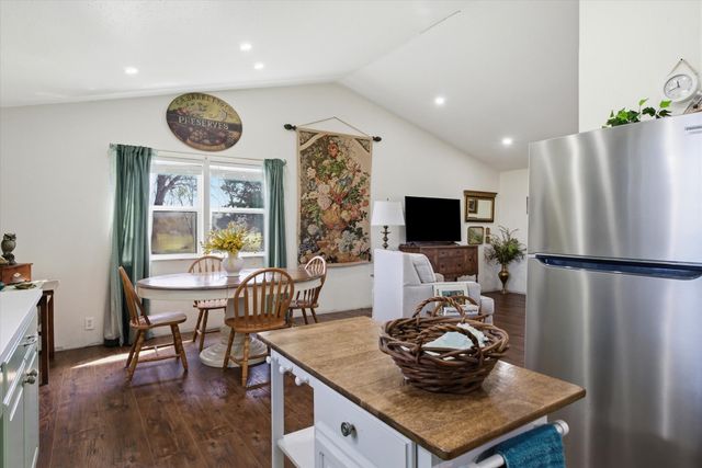 2610 Vz County Road 3105, Edgewood, TX 75117