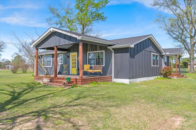 2610 Vz County Road 3105, Edgewood, TX 75117