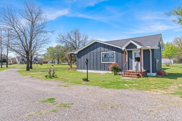 2610 Vz County Road 3105, Edgewood, TX 75117