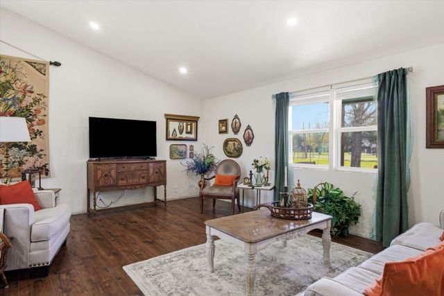 2610 Vz County Road 3105, Edgewood, TX 75117