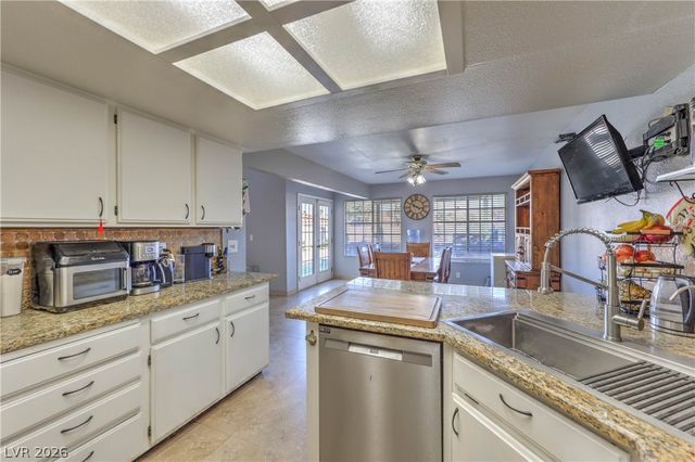 1833 Palo Alto Circle, Las Vegas, NV 89108