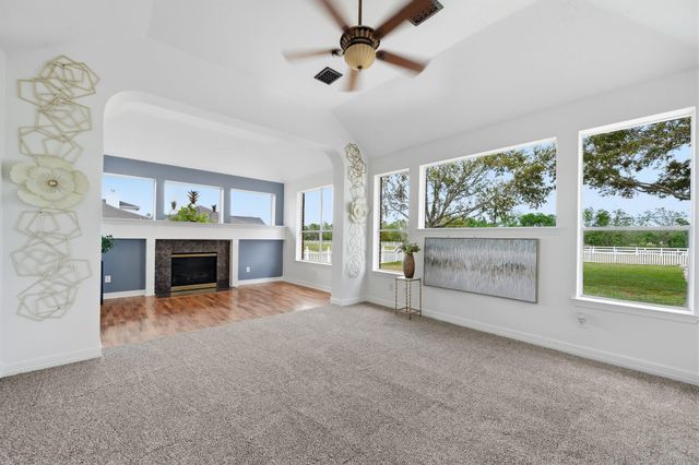 7211 Savannah Glen Lane, Richmond, TX 77469