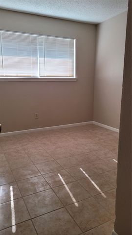 1500 Blackwell Drive, Irving, TX 75061