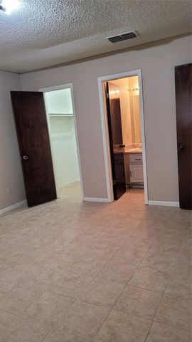1500 Blackwell Drive, Irving, TX 75061