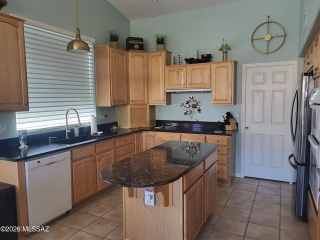 36243 S Wind Crest Drive NW, Tucson, AZ 85739