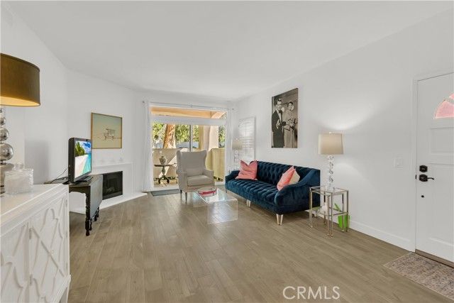 358 Villa Point, Newport Beach, CA 92660