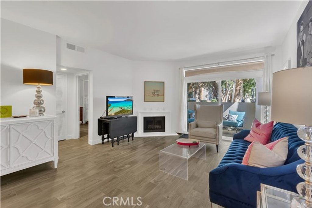358 Villa Point, Newport Beach, CA 92660