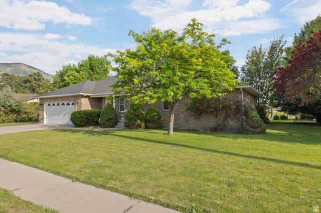 5077 W 11000 N, Highland, UT 84003