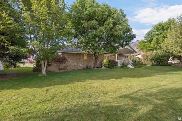 5077 W 11000 N, Highland, UT 84003