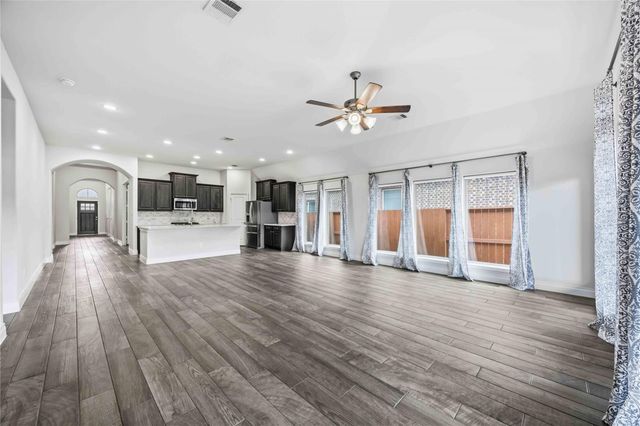 9314 Eckert Road, Iowa Colony, TX 77583