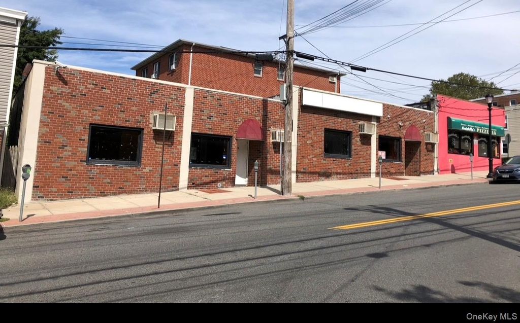 101-105-107 Lockwood, Yonkers, NY 10701 — exterior