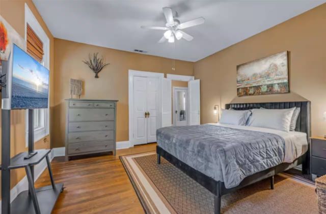 4303 Vandelia Street, Dallas, TX 75219