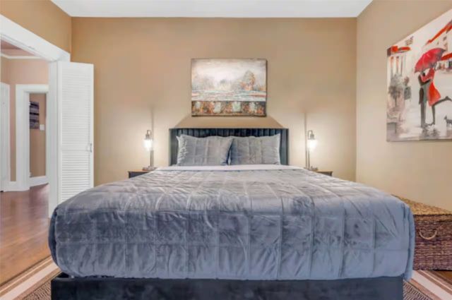 4303 Vandelia Street, Dallas, TX 75219