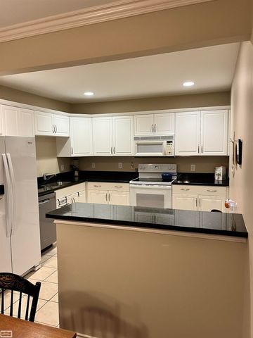 1115 N Old Woodward Avenue, Birmingham, MI 48009