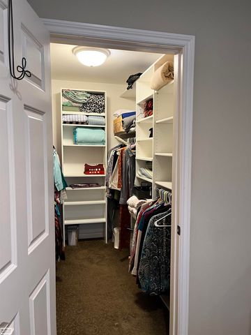 1115 N Old Woodward Avenue, Birmingham, MI 48009