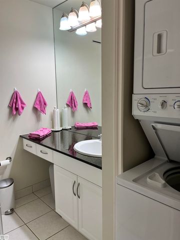 1115 N Old Woodward Avenue, Birmingham, MI 48009