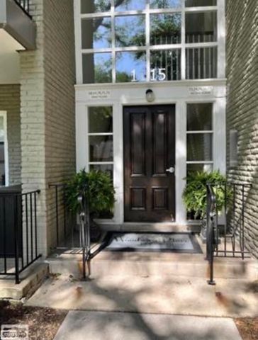 1115 N Old Woodward Avenue, Birmingham, MI 48009