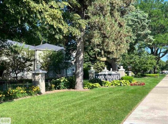 1115 N Old Woodward Avenue, Birmingham, MI 48009