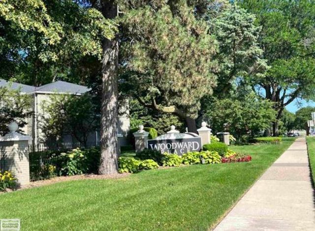 1115 N Old Woodward Avenue, Birmingham, MI 48009