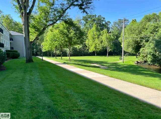 1115 N Old Woodward Avenue, Birmingham, MI 48009