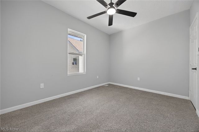 3226 W Ridgewood Drive, Parma, OH 44134