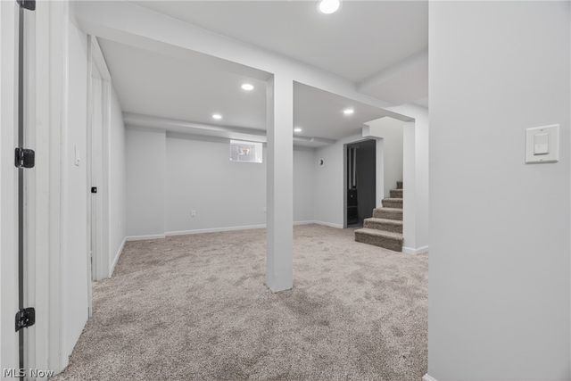3226 W Ridgewood Drive, Parma, OH 44134