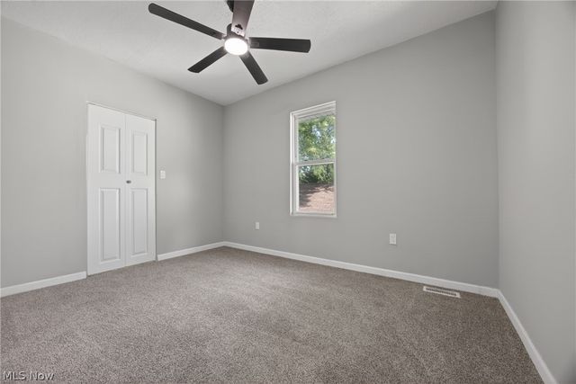 3226 W Ridgewood Drive, Parma, OH 44134