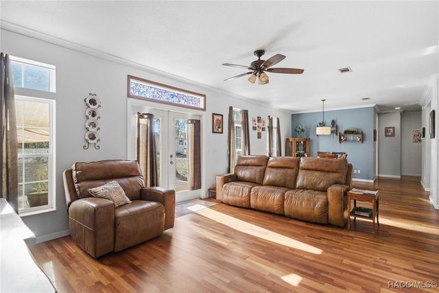 7724 W Sunmar Sample Lane, Dunnellon, FL 34433