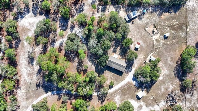 7724 W Sunmar Sample Lane, Dunnellon, FL 34433