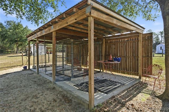 7724 W Sunmar Sample Lane, Dunnellon, FL 34433