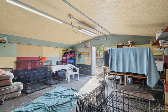 7724 W Sunmar Sample Lane, Dunnellon, FL 34433