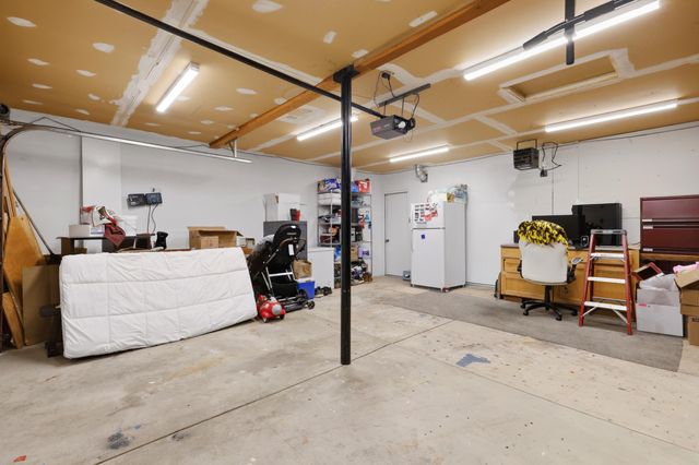 7644 N Wiscomb Dr, Spokane, WA 99208