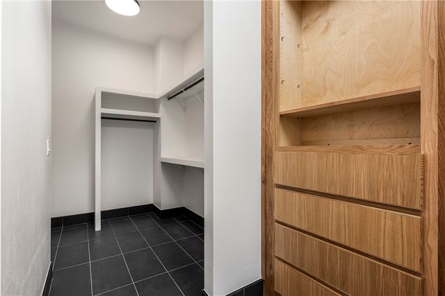 905 SE 4th Street 303, Bentonville, AR 72712