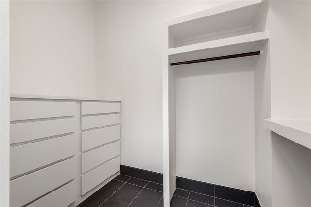 905 SE 4th Street 303, Bentonville, AR 72712