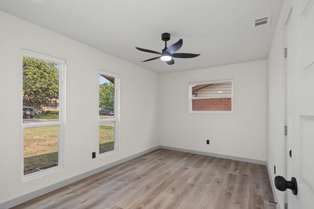 1101 Fouts Drive, Irving, TX 75061