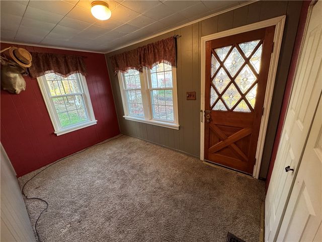 327 Rocktown Road, East Huntingdon, PA 15688